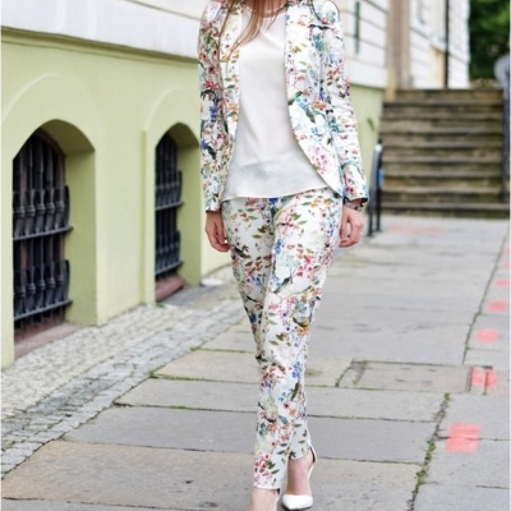 Orsay floral print cotton pants, sz 6